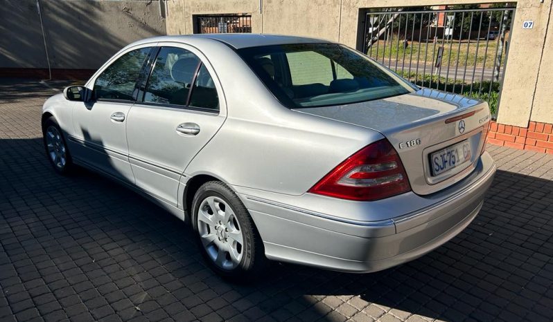 Mercedes Benz C180 Elegance full